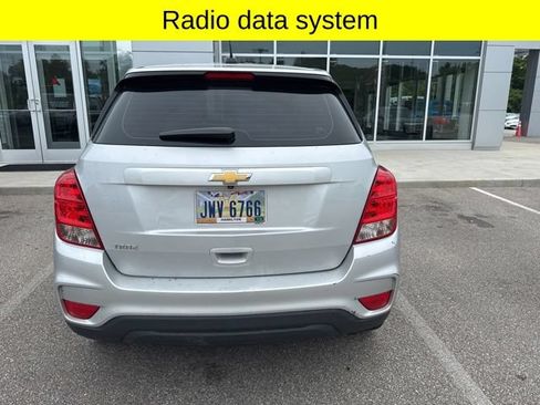 Used 2018 Chevrolet Trax LS FWD image 5