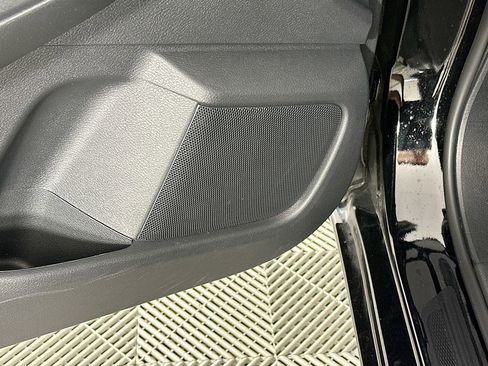 Certified 2025 Nissan Sentra SV FWD image 26