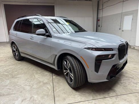 New 2026 BMW X7 xDrive40i w/ M Sport Package image 7