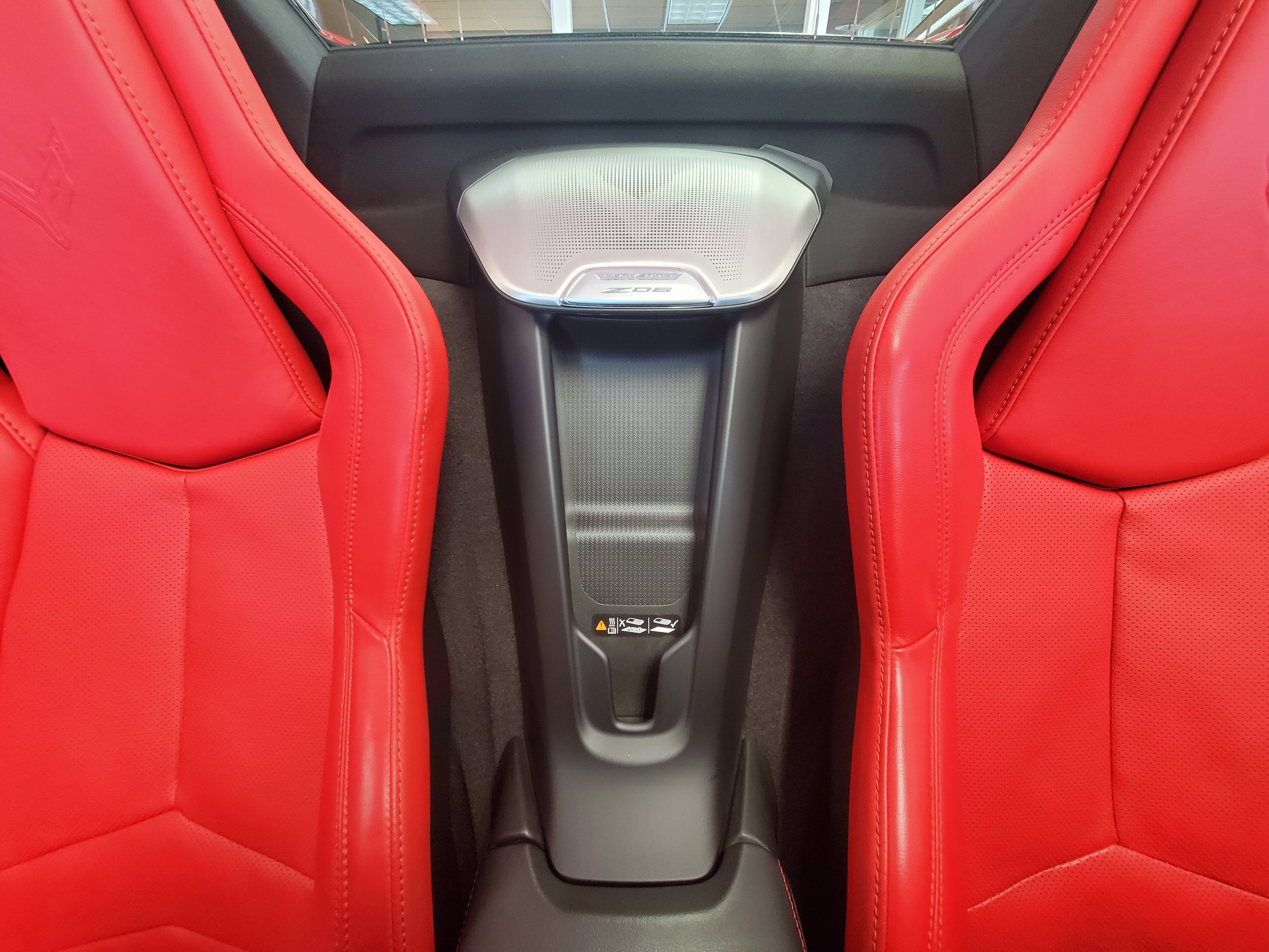 Used 2025 Chevrolet Corvette Z06 RWD image 17