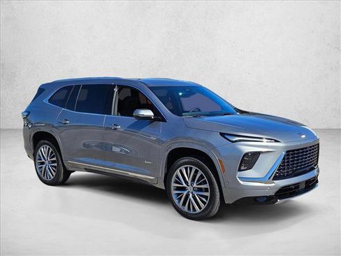 New 2026 Buick Enclave Avenir w/ Super Cruise Package image 7