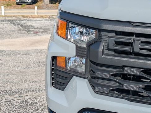 Used 2024 Chevrolet Silverado 1500 Custom Trail Boss w/ LPO, Dark Essentials Package image 10