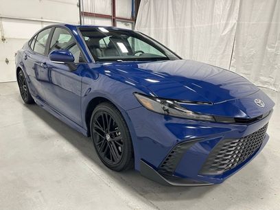 Used 2025 Toyota Camry SE