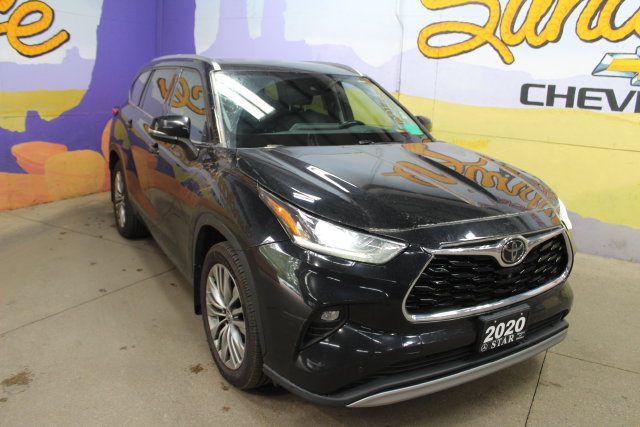 Used 2020 Toyota Highlander Platinum AWD/4WD image 2