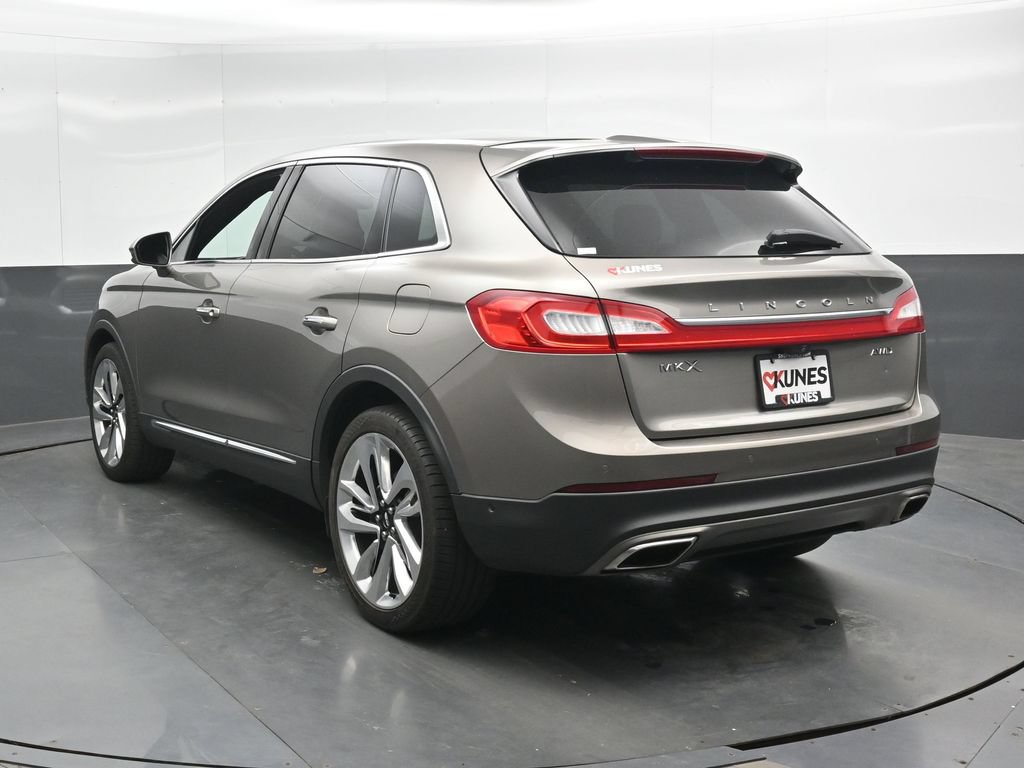 Used 2016 Lincoln MKX Reserve w/ Luxury Package AWD/4WD image 8