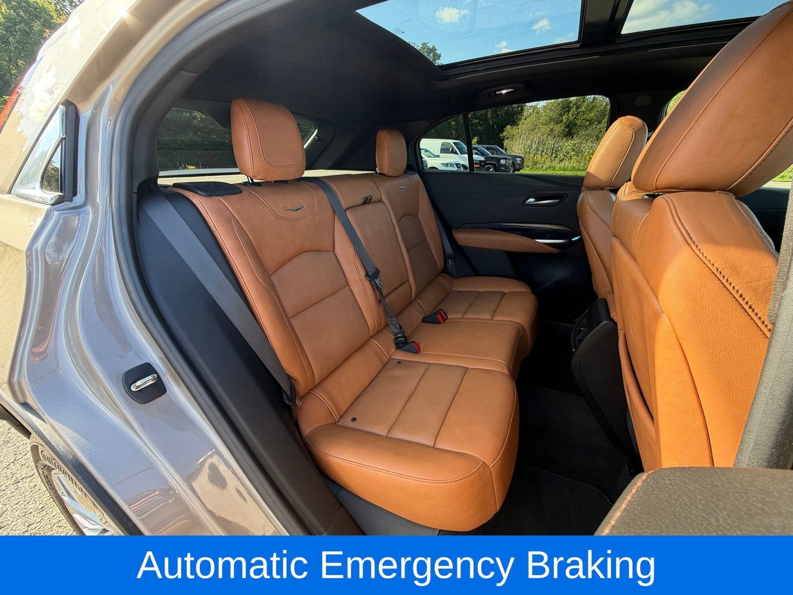 Used 2024 Cadillac XT4 Premium Luxury AWD/4WD image 37