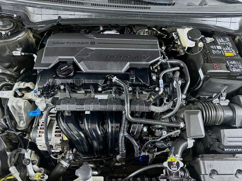 Used 2025 Kia K4 EX image 31