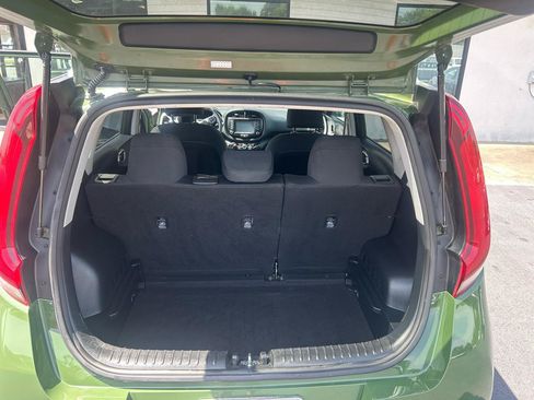 Used 2020 Kia Soul X-Line FWD image 12