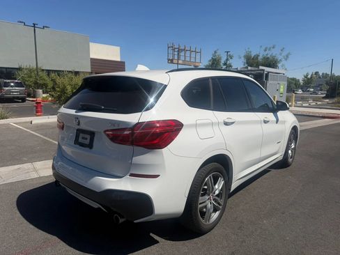 Used 2017 BMW X1 sDrive28i FWD image 5