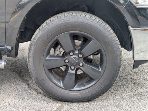 Used 2018 RAM 1500 Outdoorsman image 12