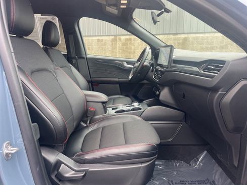 Used 2024 Ford Escape ST-Line w/ Tech Pack #1 image 11