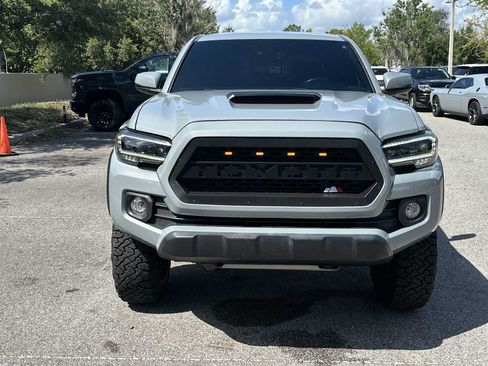 Used 2021 Toyota Tacoma TRD Off-Road RWD image 9