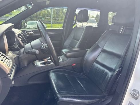Used 2017 Jeep Grand Cherokee Limited AWD/4WD image 13