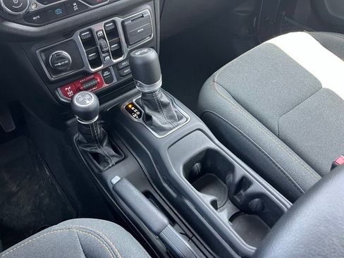 Used 2025 Jeep Wrangler Unlimited Sport S 4xe AWD/4WD image 21