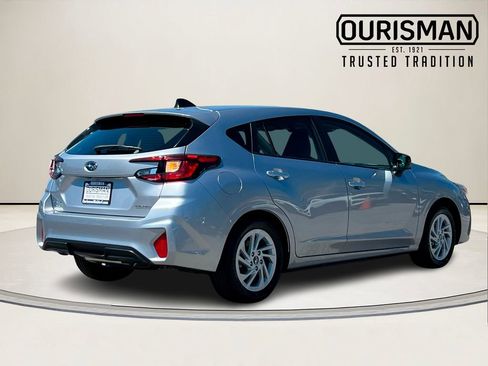 Certified 2025 Subaru Impreza 2.0i image 5