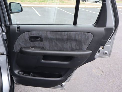 Used 2004 Honda CR-V LX image 25