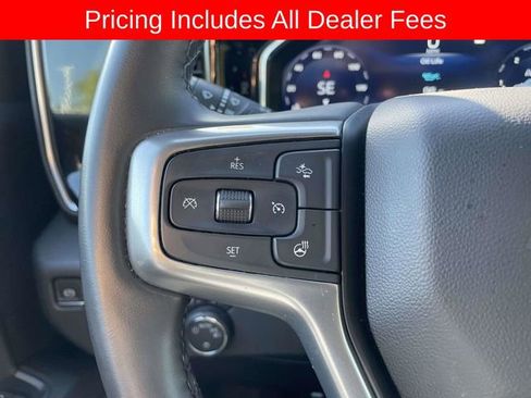 Used 2023 Chevrolet Silverado 1500 LT AWD/4WD image 26