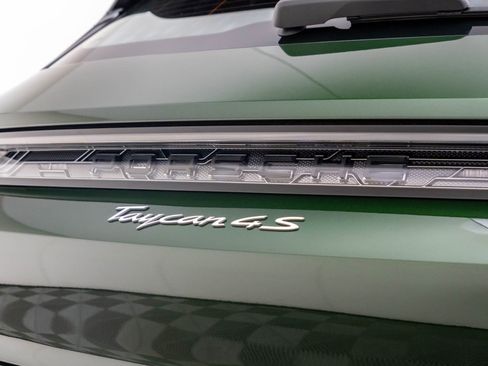 New 2026 Porsche Taycan 4S AWD/4WD image 32