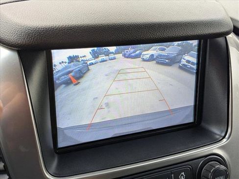 Used 2019 Chevrolet Tahoe LT image 14