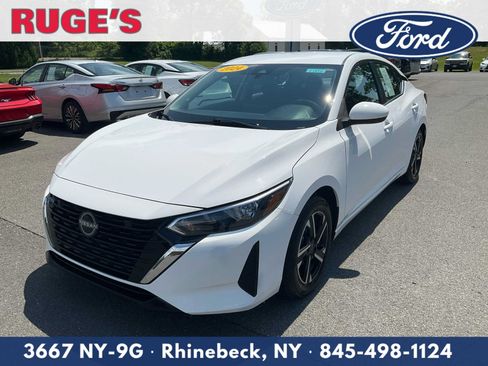 Used 2024 Nissan Sentra SV FWD image 8
