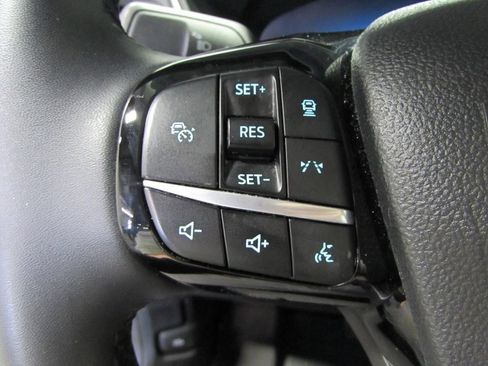 Used 2023 Ford Escape SE w/ PHEV Premium Package image 25