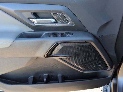 New 2026 Chevrolet Silverado EV Trail Boss w/ Premium Package image 17