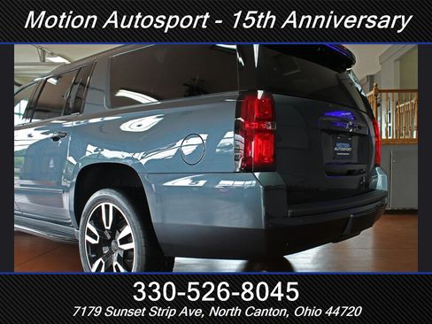 Used 2019 Chevrolet Suburban Premier w/ RST 6.2L Performance Edition AWD/4WD image 8