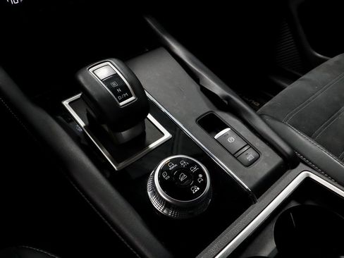 Used 2022 Mitsubishi Outlander SE image 29