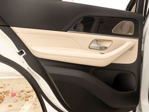 New 2026 Mercedes-Benz GLE 580 4MATIC image 18