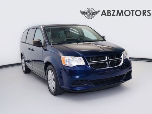 Used 2016 Dodge Grand Caravan SE w/ Quick Order Package 29E SE FWD image 1