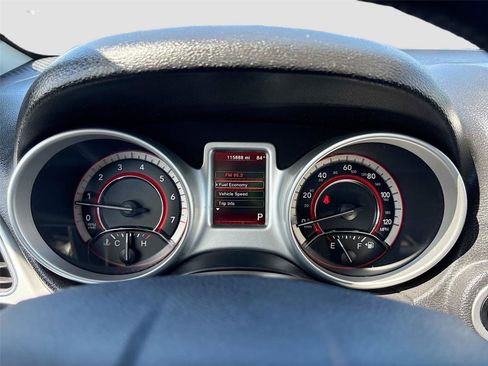 Used 2018 Dodge Journey SE w/ Connectivity Group image 13