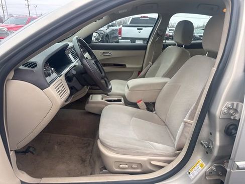 Used 2008 Buick LaCrosse CX image 13