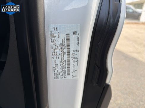 Used 2023 Ford Transit 350 XLT image 33