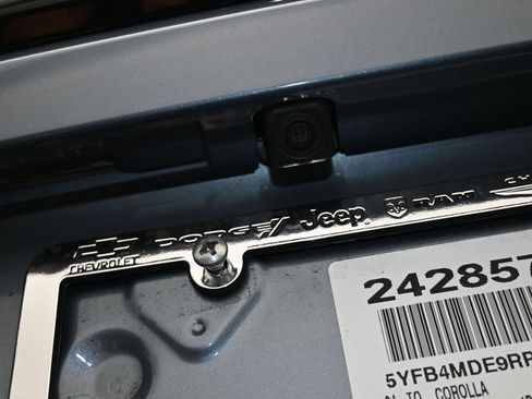 Used 2024 Toyota Corolla LE image 38