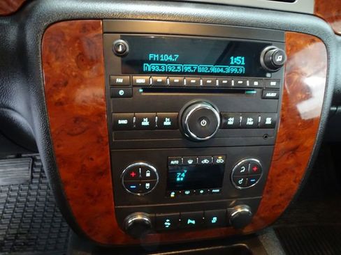 Used 2012 Chevrolet Avalanche LT w/ All-Star Edition image 13