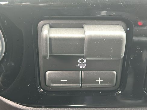 New 2026 GMC Sierra 1500 SLT w/ SLT Premium Plus Package image 22