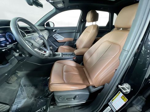 Used 2020 Audi Q3 2.0T Premium Plus w/ Premium Plus Package image 21