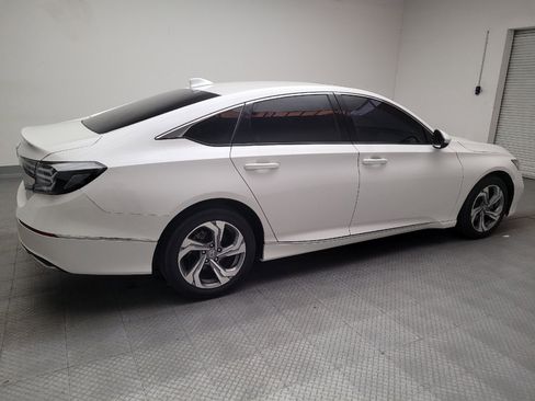Used 2020 Honda Accord EX image 10