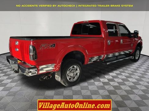 Used 2016 Ford F350 XLT w/ XLT Premium Package image 8