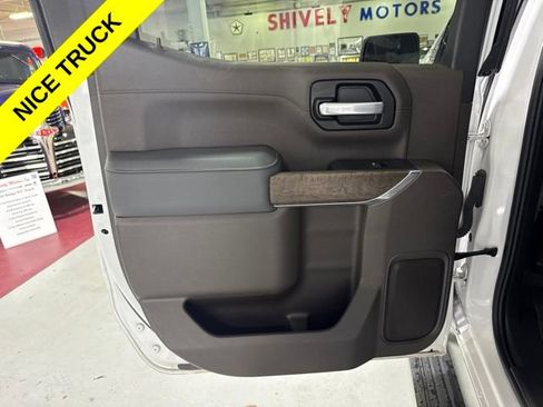 Used 2021 GMC Sierra 1500 Denali w/ Denali Ultimate Package AWD/4WD image 26