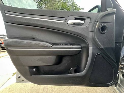 Used 2022 Chrysler 300 S RWD image 24
