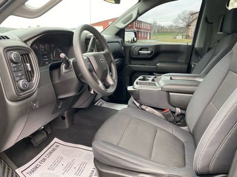 Used 2019 Chevrolet Silverado 1500 Custom Trail Boss w/ Custom Convenience Package image 9