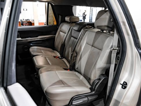 Used 2018 Ford Expedition Max XLT w/ Equipment Group 202A image 37