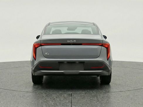Used 2025 Kia K4 LXS image 7