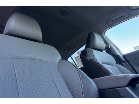 New 2026 Subaru Crosstrek 2.5i Limited w/ Crosstrek Mirror Package AWD/4WD image 17