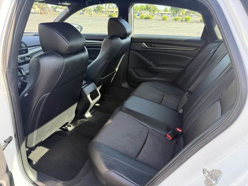 Used 2019 Honda Accord Sport image 21