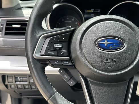 Used 2018 Subaru Outback 2.5i Premium AWD/4WD image 29