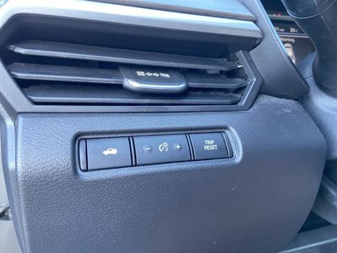 Used 2023 Nissan Altima 2.5 SV image 41