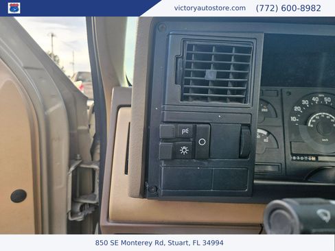 Used 1988 Chevrolet Silverado 3500 Silverado Reg Cab 4WD image 17