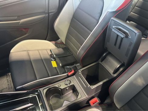 Used 2024 Volkswagen GTI SE FWD image 28